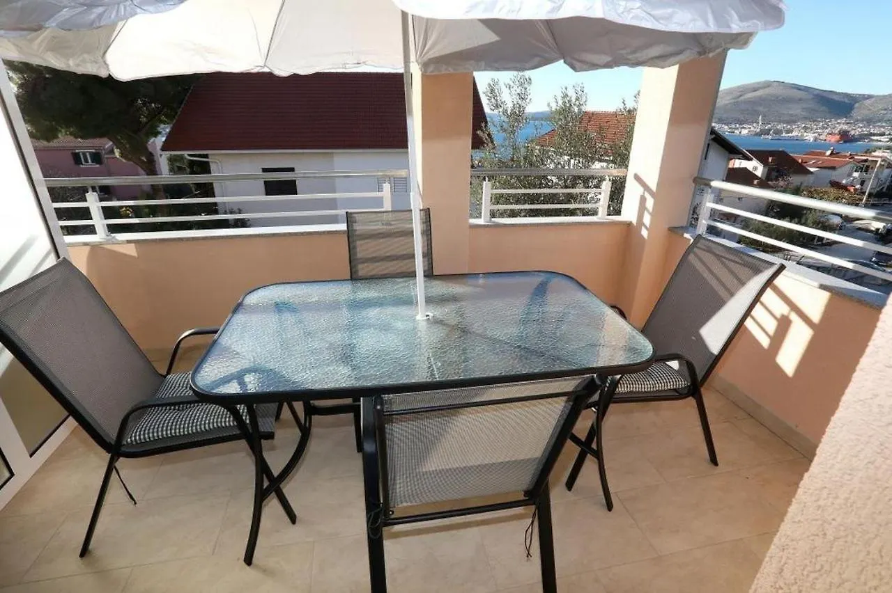 Apartment In Okrug Gornji With Sea View, Terrace, Air Conditioning, Wifi 5059-1 Trogir
