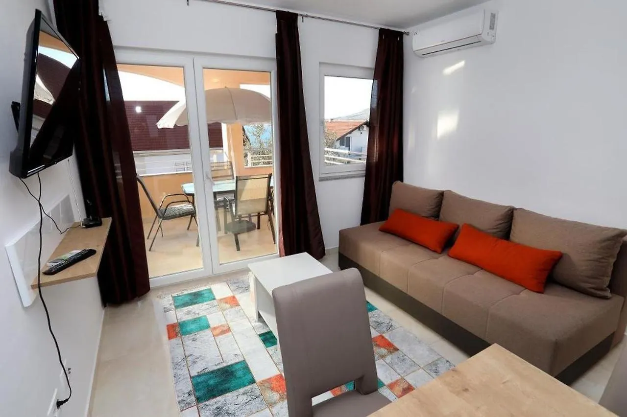 Apartment In Okrug Gornji With Sea View, Terrace, Air Conditioning, Wifi 5059-1 Trogir